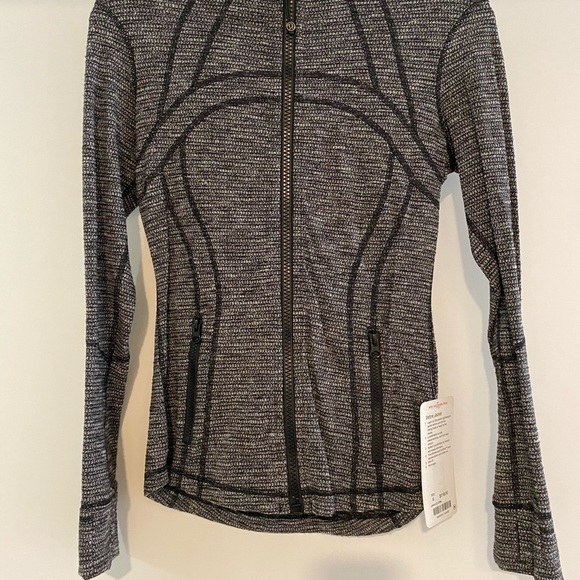 Lululemon Define Workout Jacket (New With Tags) - Picture 2 of 3